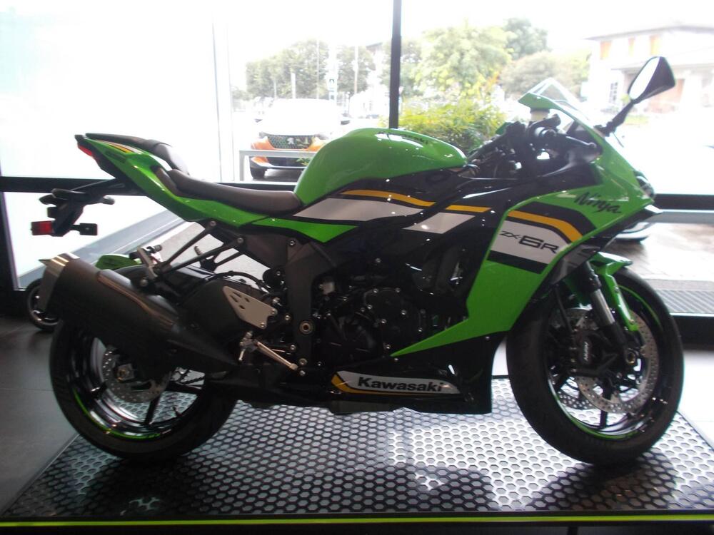 Kawasaki Ninja 636 ZX-6R (2024 - 26)