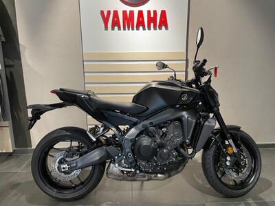 Yamaha MT-09 Y-AMT (2024 - 25) nuova