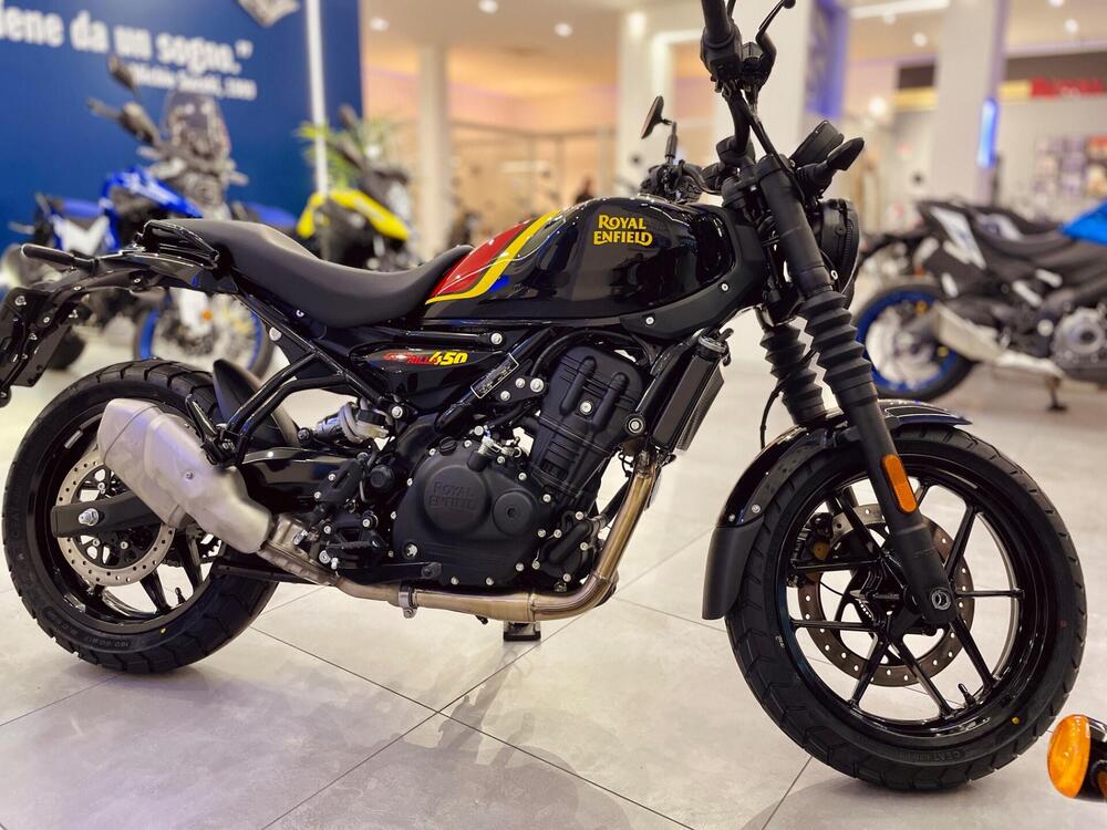 Royal Enfield Guerrilla 450 (2024 - 25) (2)