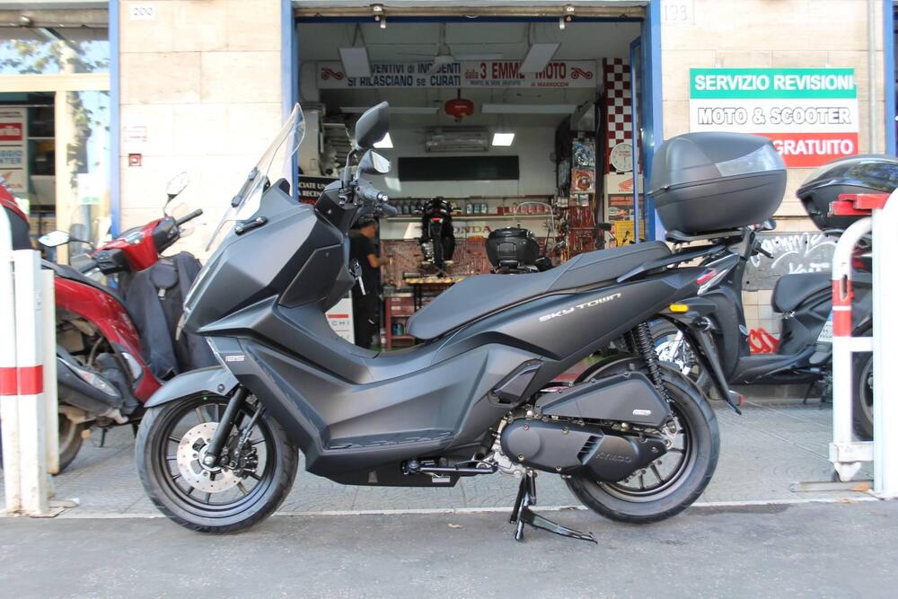 Kymco Skytown 125i (2024 - 25) (8)