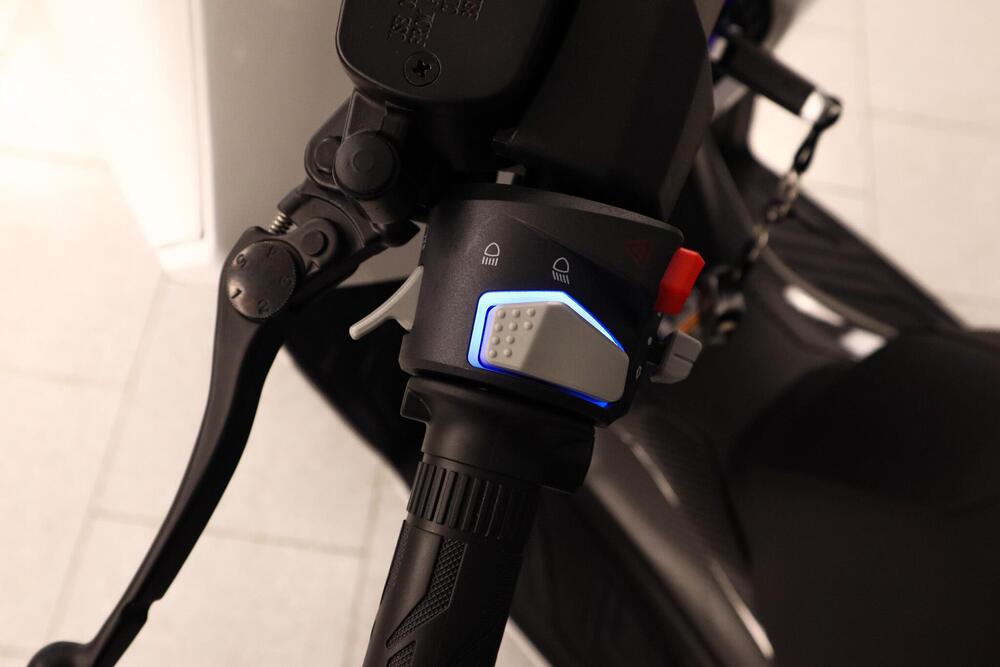 Wottan Motor Storm-R 300 (2023 - 25) (8)