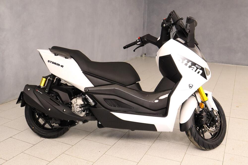 Wottan Motor Storm-R 300 (2023 - 25) (10)