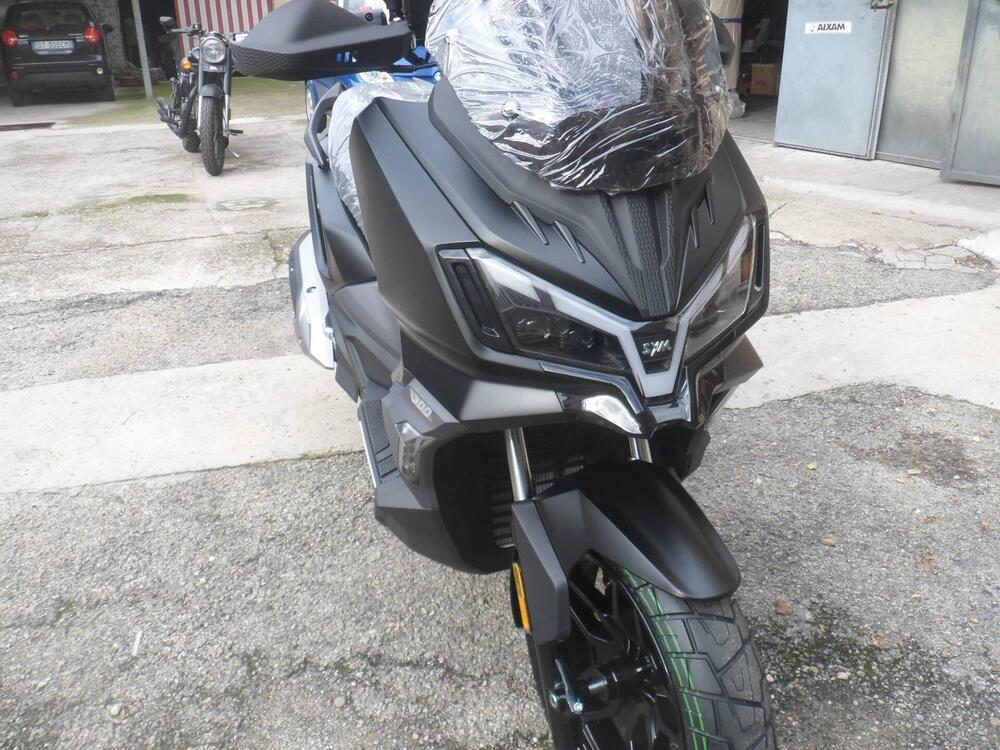 Sym ADX 300 (2024 - 25)