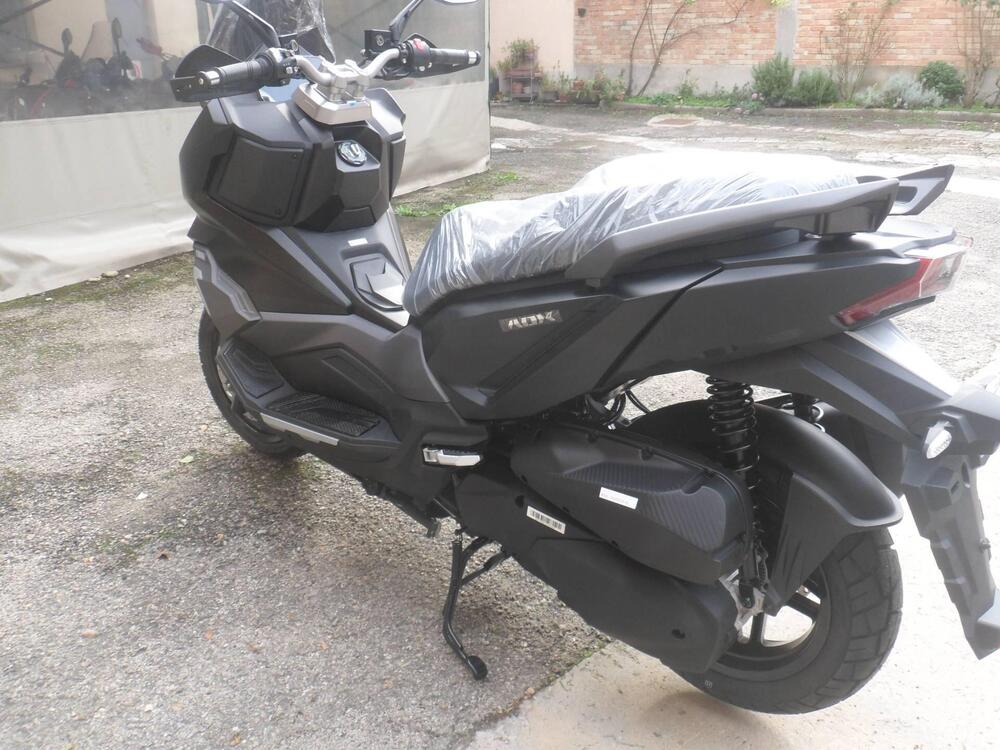 Sym ADX 300 (2024 - 25) (5)