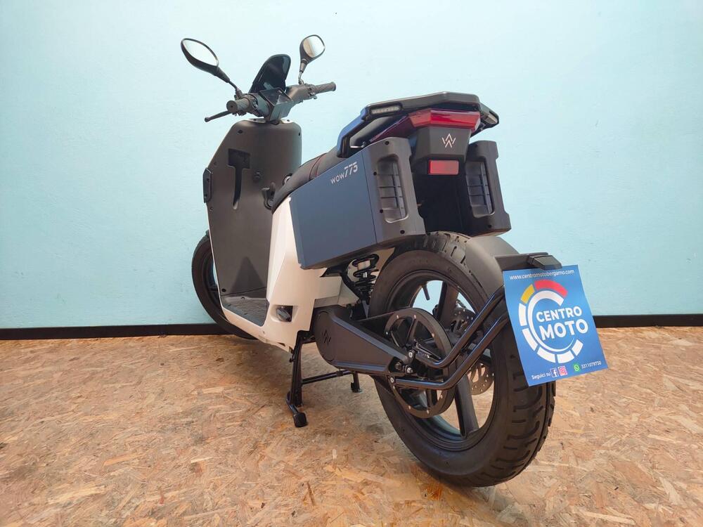 WOW 775 L3e (2021 - 25) (5)