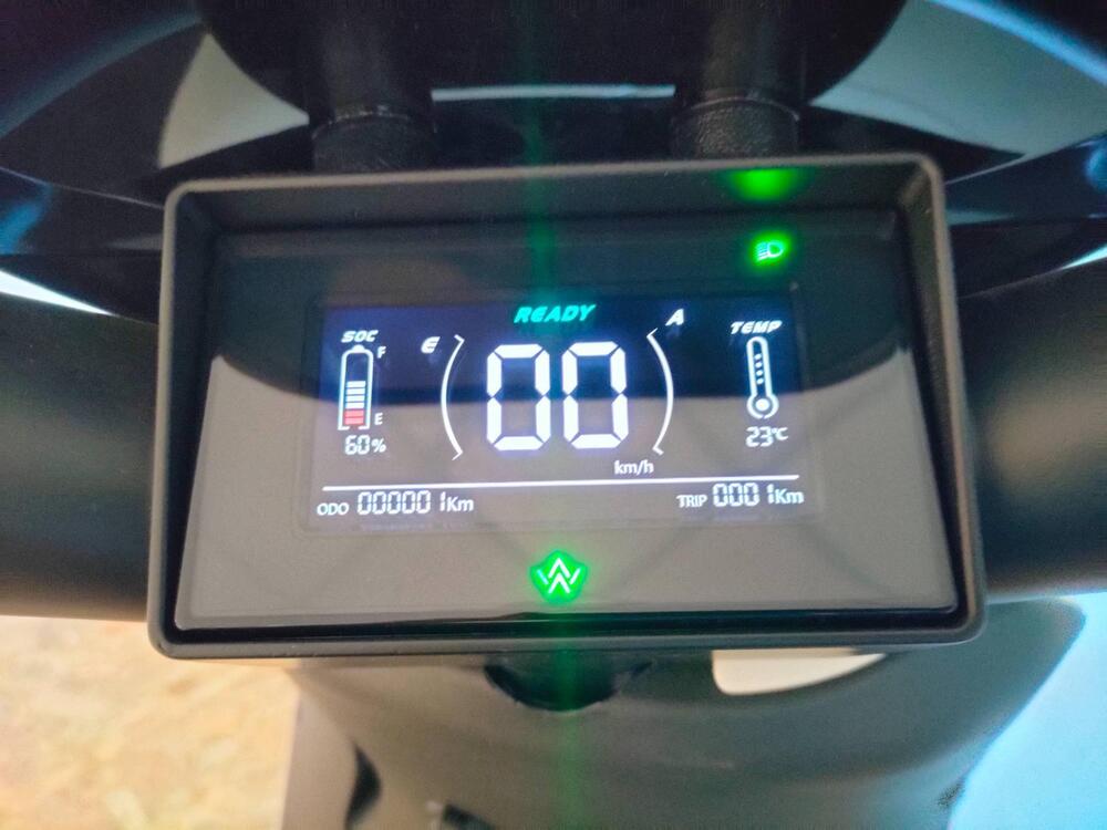 WOW 775 L3e (2021 - 25) (7)