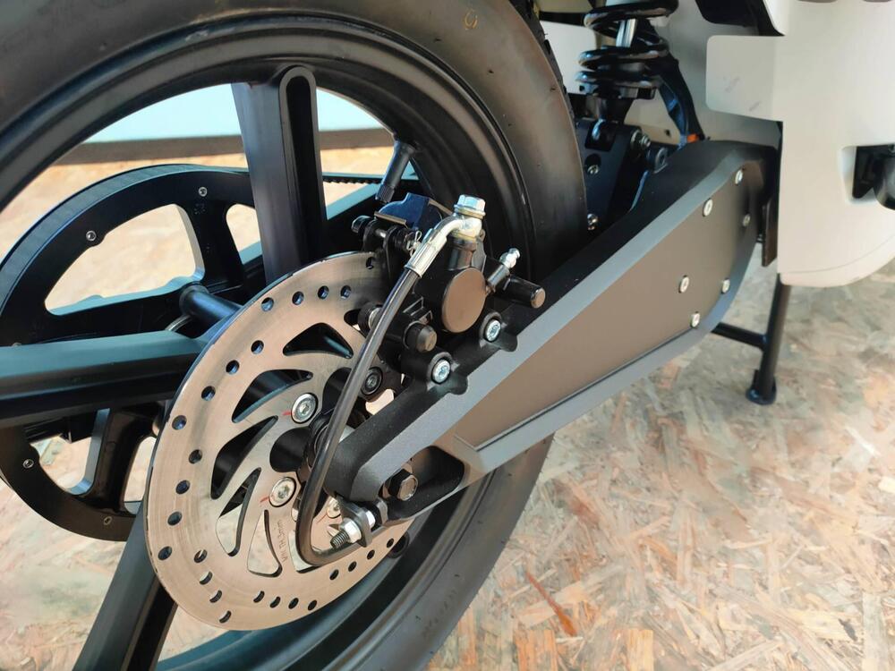 WOW 775 L3e (2021 - 25) (9)