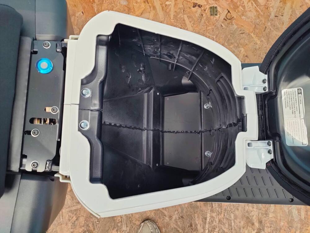 WOW 775 L3e (2021 - 25) (12)