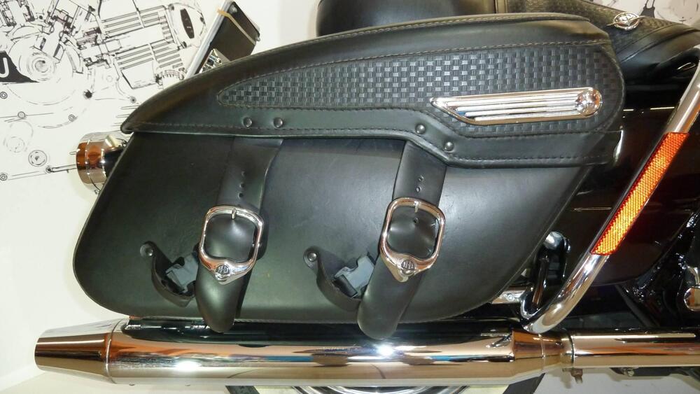 Harley-Davidson 1450 Road King Classic (2006 - 07) - FLHRCI (8)