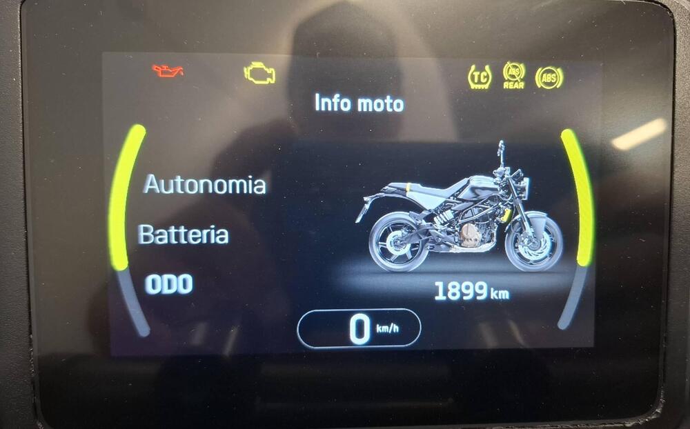 Husqvarna Vitpilen 401 (2024 - 26) (4)