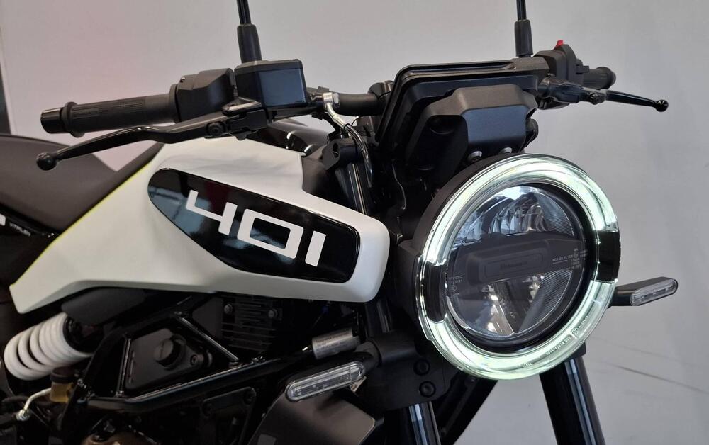 Husqvarna Vitpilen 401 (2024 - 26) (3)
