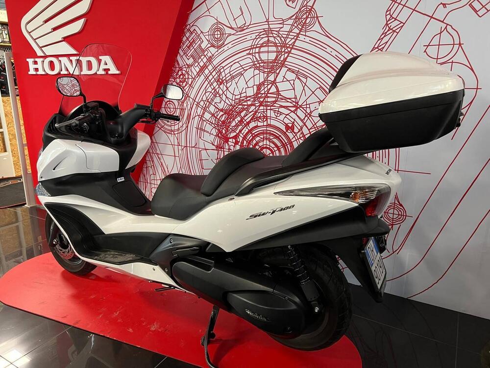 Honda SW-T 400 ABS (2008 - 16) (9)