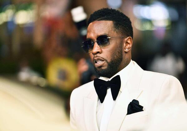 Diddy in prigione ha un trattamento di favore perch&eacute; ricco e famoso? Ecco come vive in carcere Sean Puff Daddy Combs, dalle comunicazioni limitate alla televisione in cella, fino alla tuta da ginnastica e&hellip;