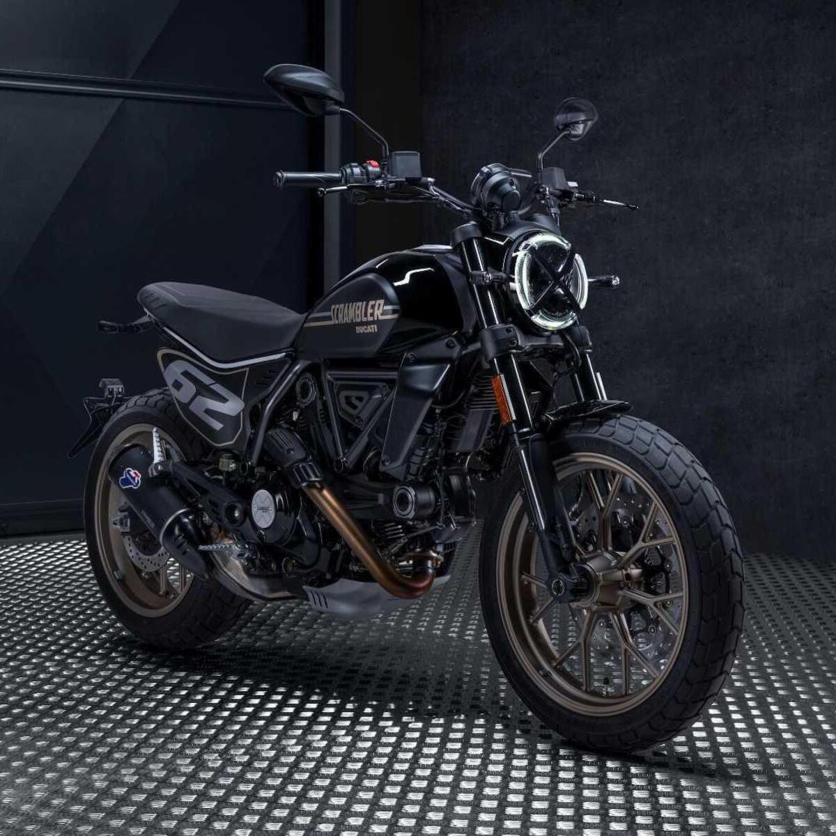 Ducati Scrambler 800 Full Throttle (2025)