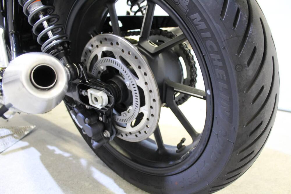 Triumph Speed Twin 900 Chrome Edition (2023) (15)