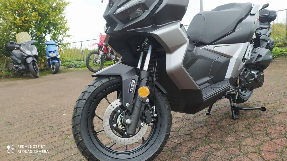 Voge Sfida SR1 ADV (2023 - 25) (3)