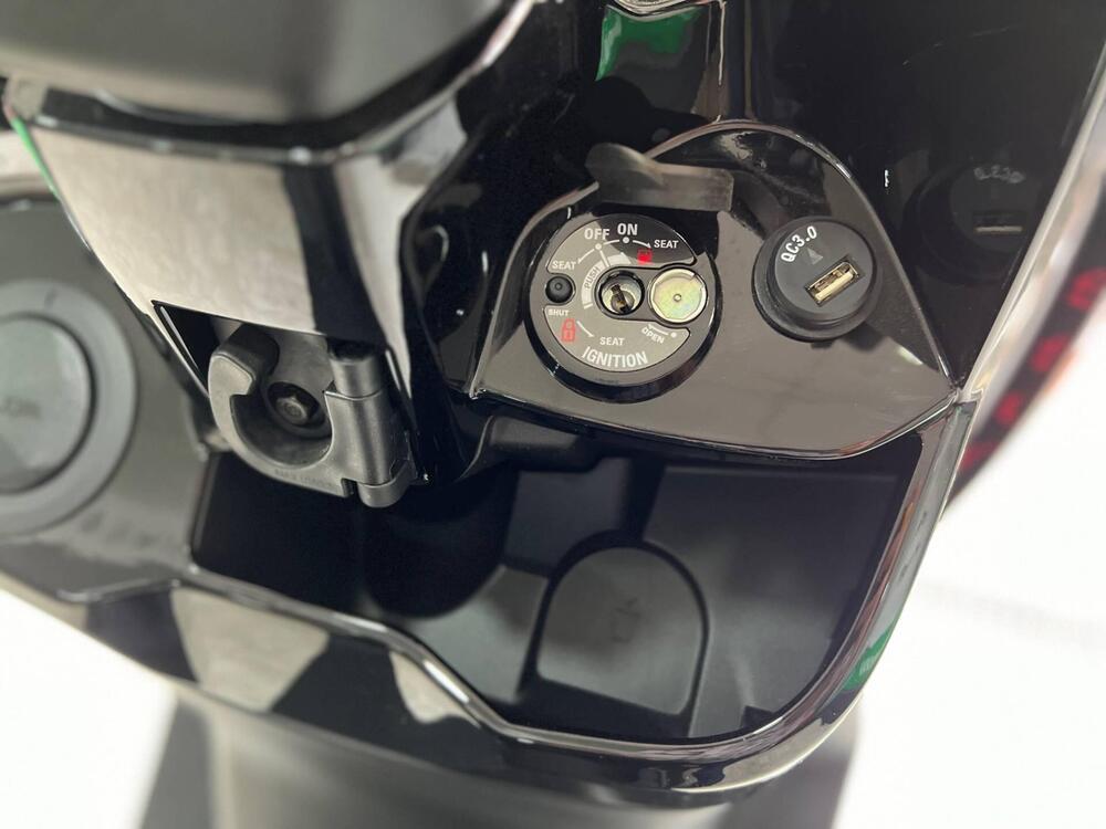 Sym MMBCU 160 (2024 - 25) (8)