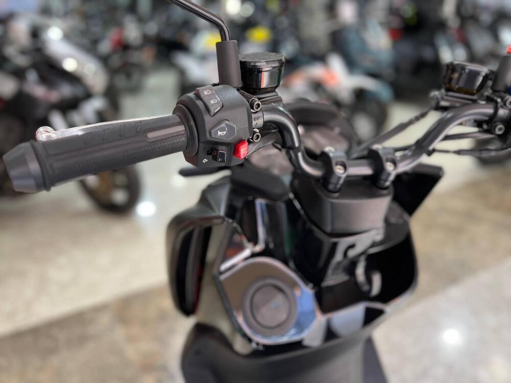 Sym MMBCU 160 (2024 - 25) (16)