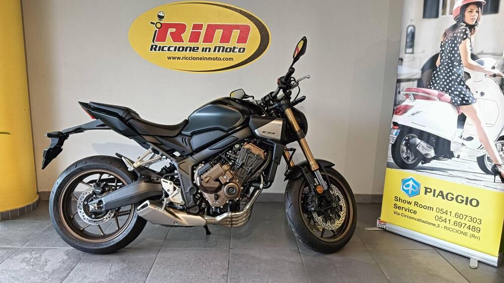 Honda CB 650 R E-Clutch (2024 - 25)