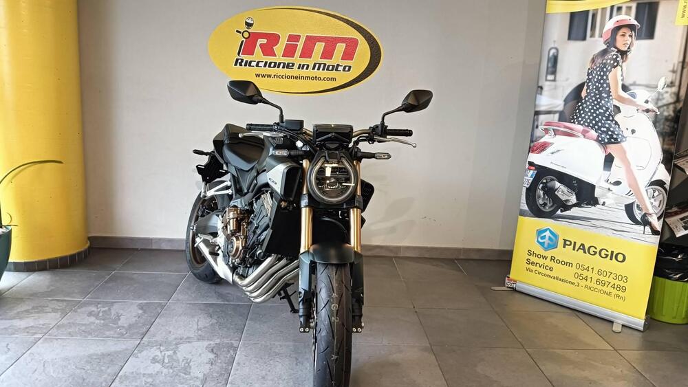 Honda CB 650 R E-Clutch (2024 - 25) (7)