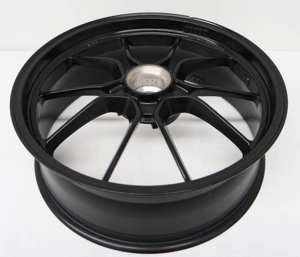 Ruota post Ducati MTS (2)