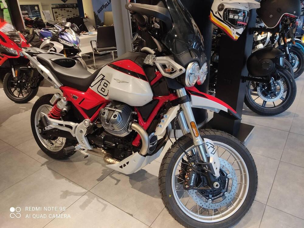 Moto Guzzi V85 TT (2024 - 25) (2)