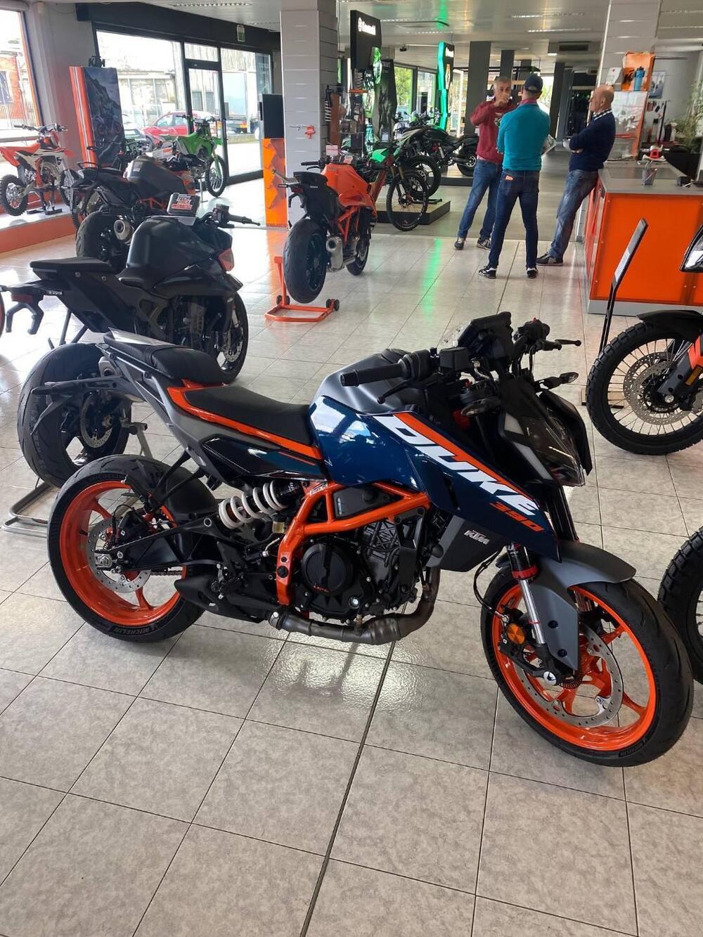 KTM 390 Duke (2024 - 26) (2)