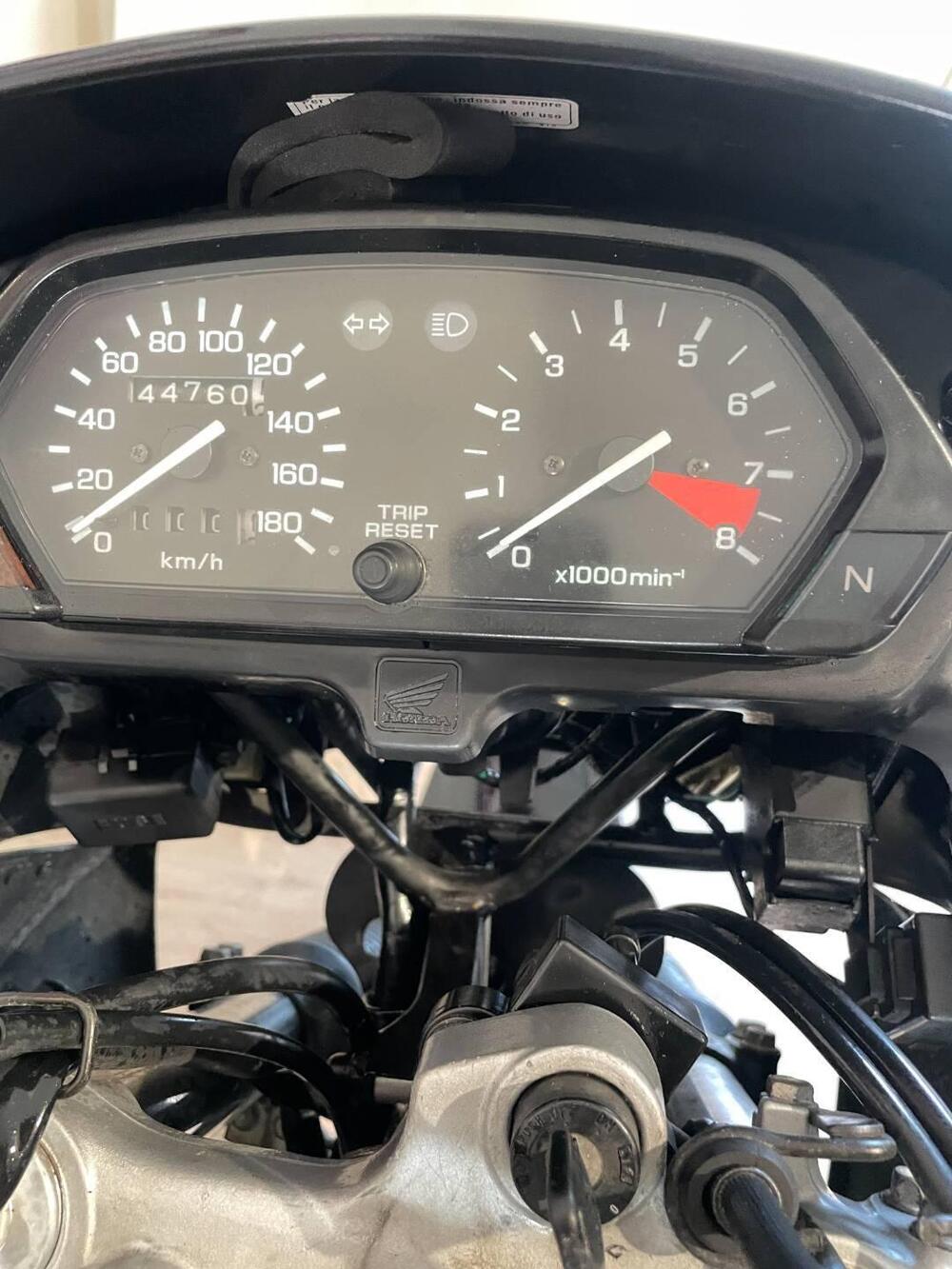 Honda NX 650 Dominator (1996 - 02) (5)