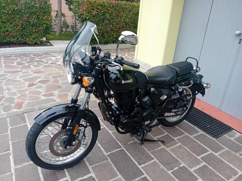 Benelli Imperiale 400 (2021 - 25) (2)