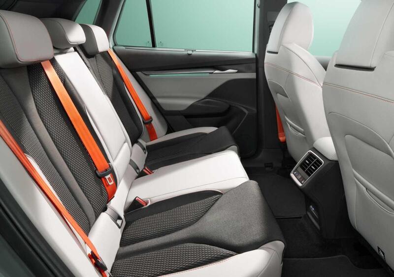 Skoda Elroq (2024-->>) (13)