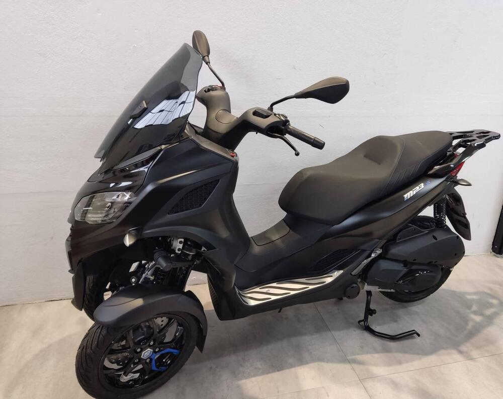 Piaggio MP3 310 Sport (2025 - 26) (2)