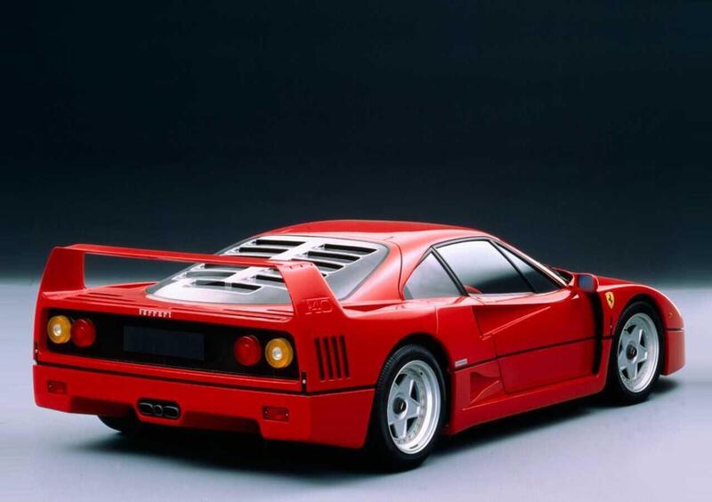 Ferrari F40 Coupé (1988-93) (2)