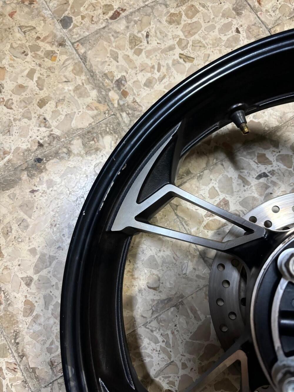 Cerchio posteriore zontes 125 G1 (4)