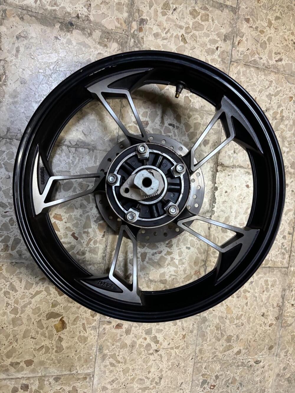 Cerchio posteriore zontes 125 G1 (5)