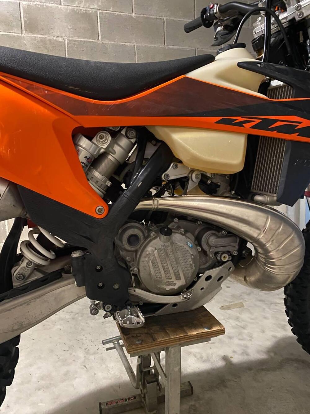 KTM 250 EXC TPI (2020) (3)