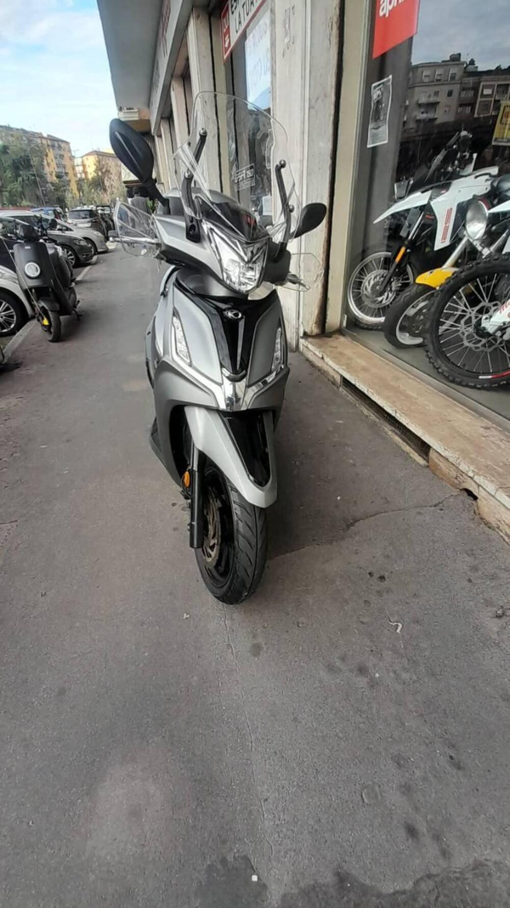 Kymco Agility 300i (2021 - 25) (2)