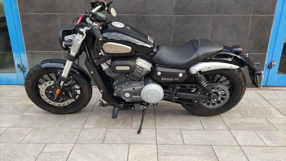Benda Motorcycles BD-300 Sporty (2021 - 23) (2)