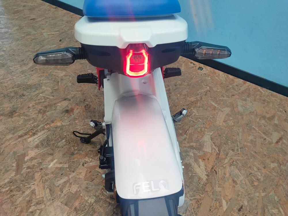 FELO Moto FW-03 (2023 - 25) (12)