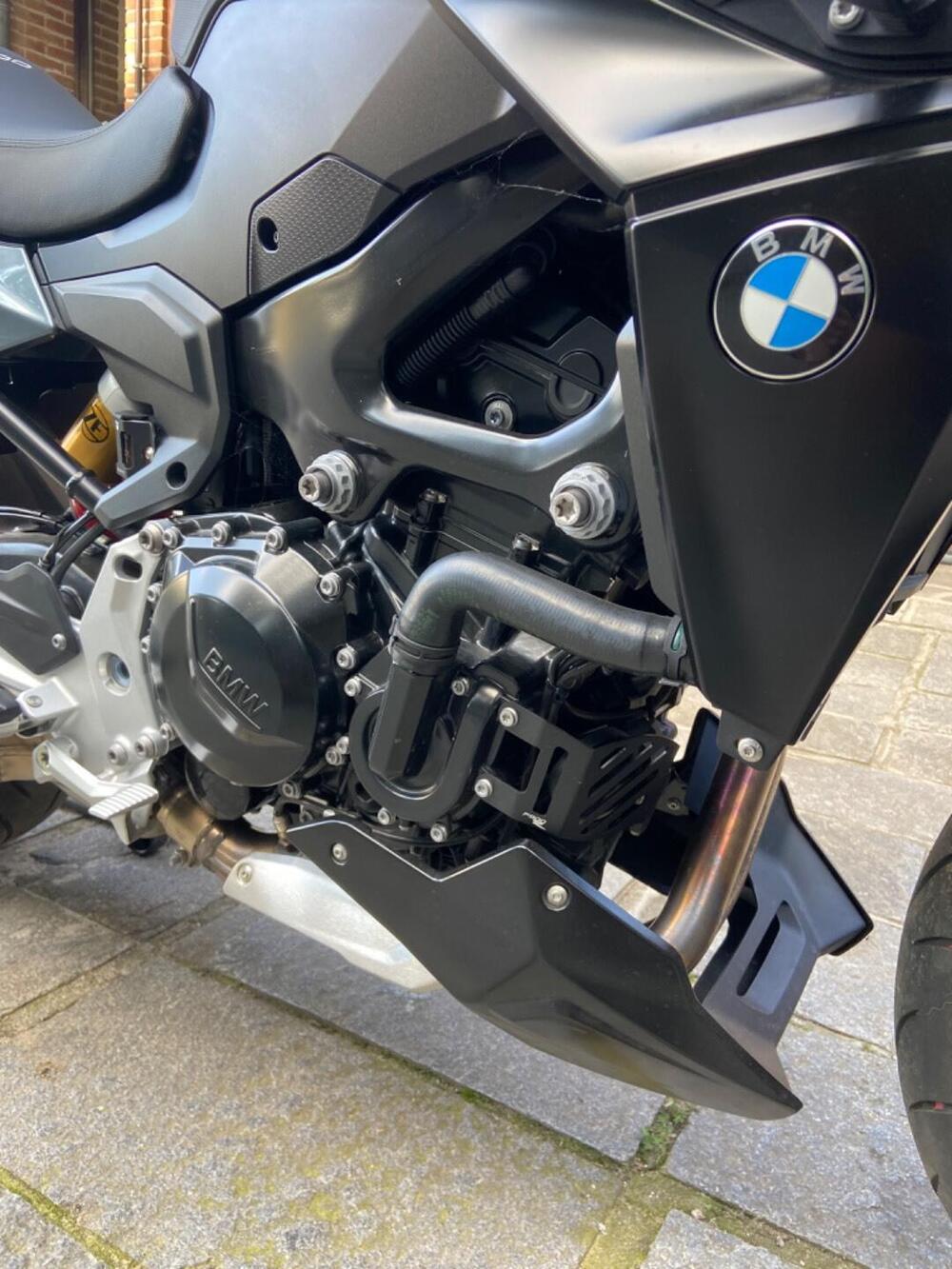 Bmw F 900 R (2021 - 24) (10)