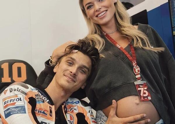 Fenomenologia del pilota moderno: Luca Marini ce l&#039;ha fatta! Dopo il matrimonio, ecco le prime foto da pap&agrave;...