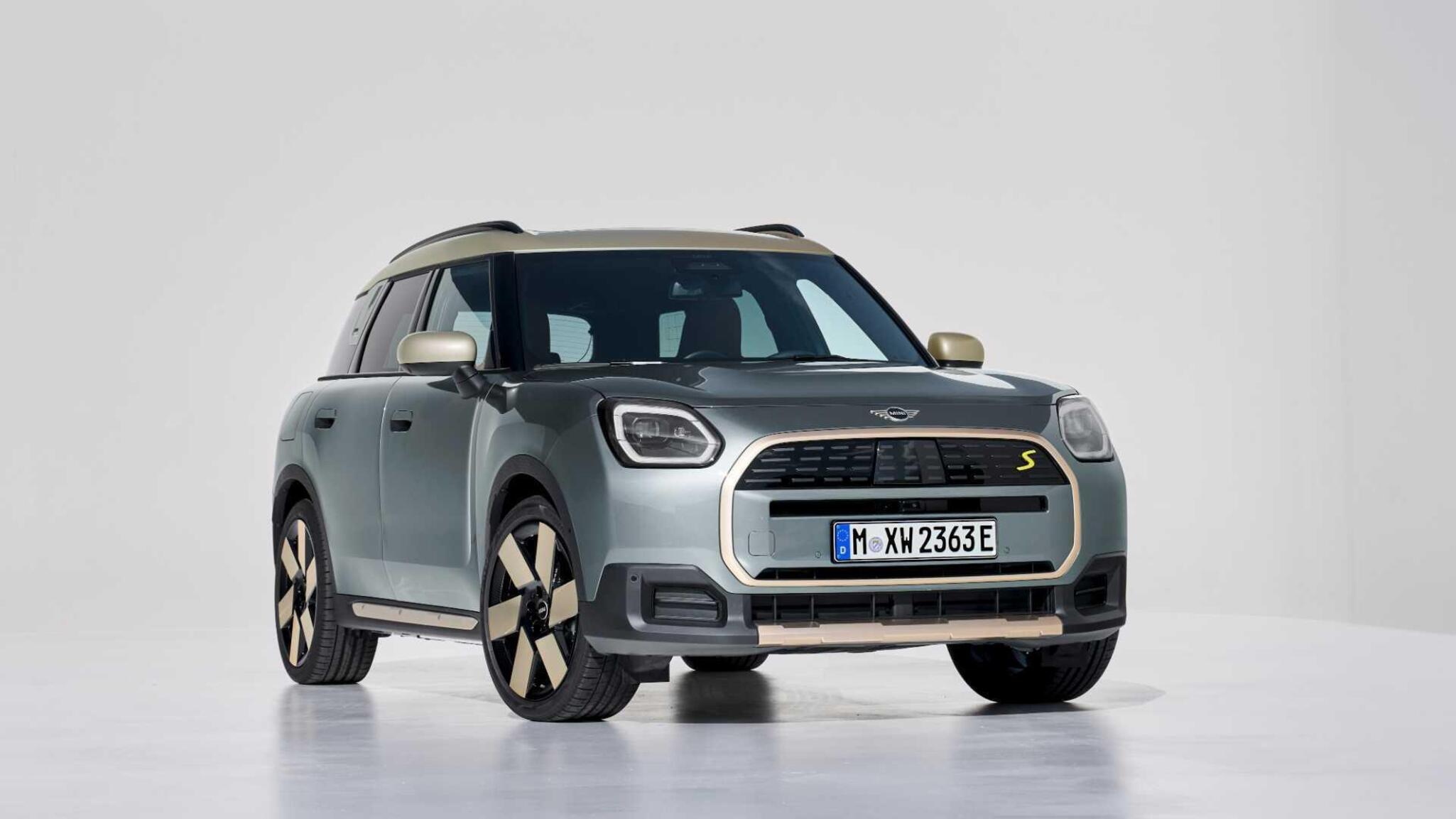 MINI Mini Countryman SE Favoured all4: prezzo e scheda tecnica ...