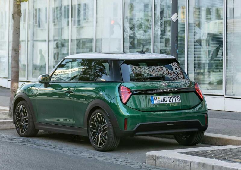 MINI Mini (2023-->>) (5)