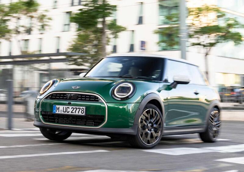 MINI Mini (2023-->>) (3)