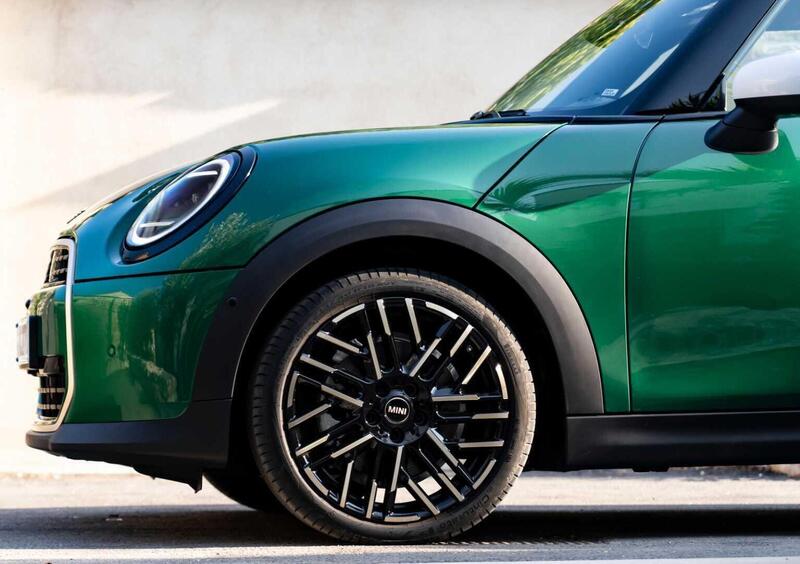 MINI Mini (2023-->>) (13)