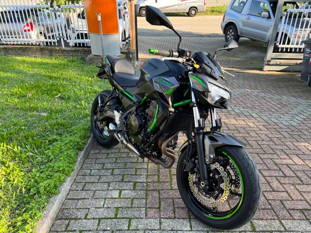 Kawasaki Z 650 (2021 - 24) (3)