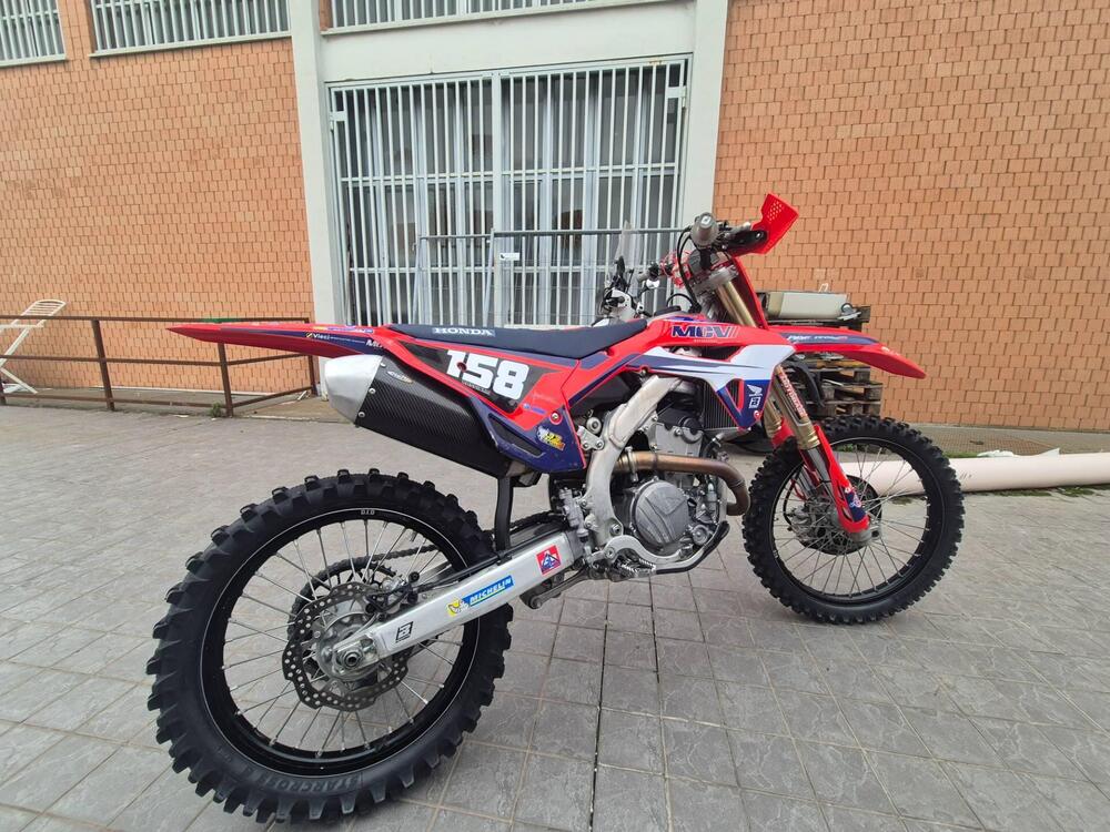 Honda CRF 250 R (2022) (2)