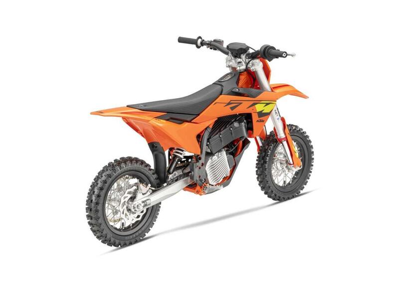 KTM SX-E 3 SX-E 3 (2025) (3)