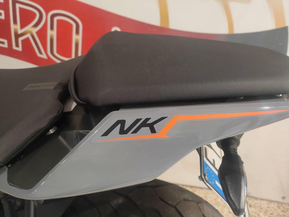 CFMOTO 300NK (2021 - 25) (5)