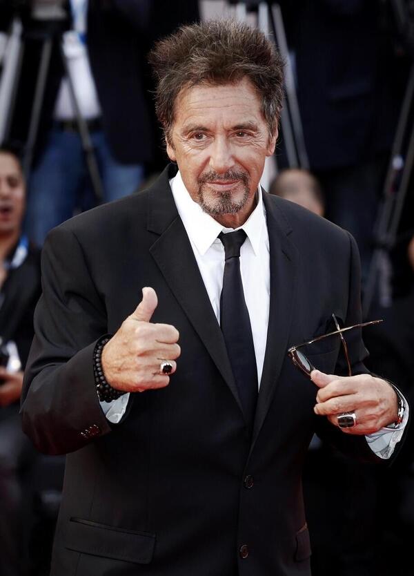 Al Pacino (&ldquo;Sonny Boy&rdquo;): &ldquo;Ho comprato 16 auto, 23 telefoni, spendevo 300mila dollari al mese e...&rdquo;