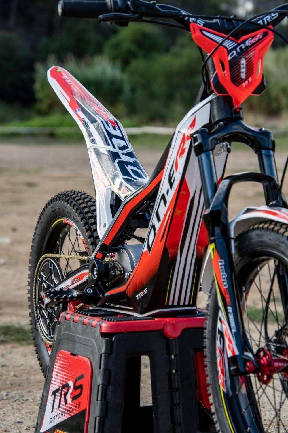 TRS Motorcycles ON-E Kids 16" (2023 - 25) (4)